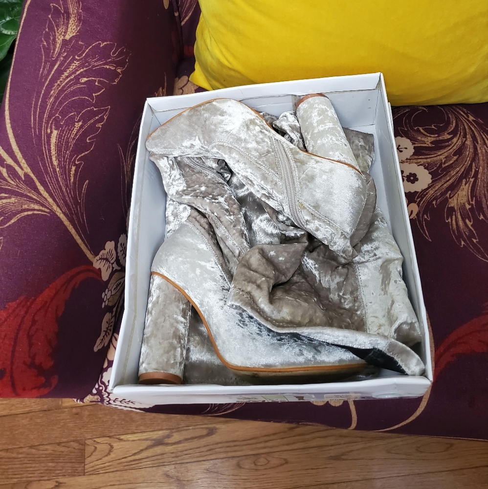 Over the knee velvet boots